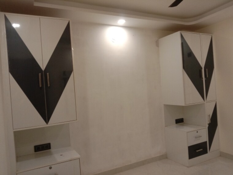 Kitchen, dwarka mor 4 Bedroom 1080 Sq.Ft. Builder Floor In Dwarka Mor Delhi 9458067