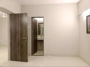 1 BHK Apartment For Rent in Virat CHS, Goregaon East
