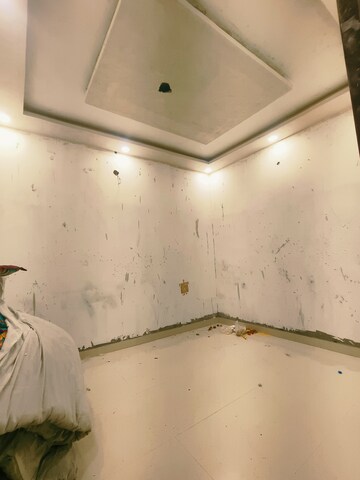 Bedroom in 1 BHK Independent House at Mansa Ram Park – for Sale