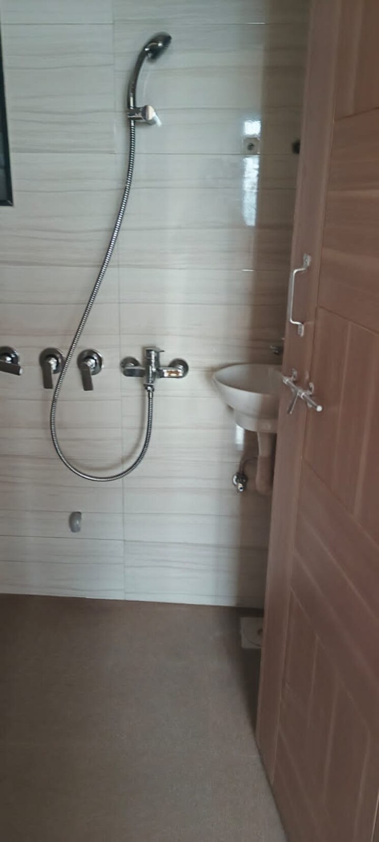 Bathroom, lodha-regency 1 Bedroom 640 Sq.Ft. Apartment In Dombivli East Thane 9458235