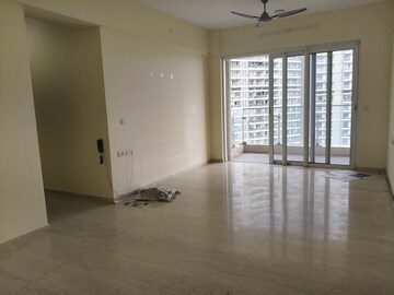 2 BHK Apartment For Sale in L&T Crescent Bay T2, Parel