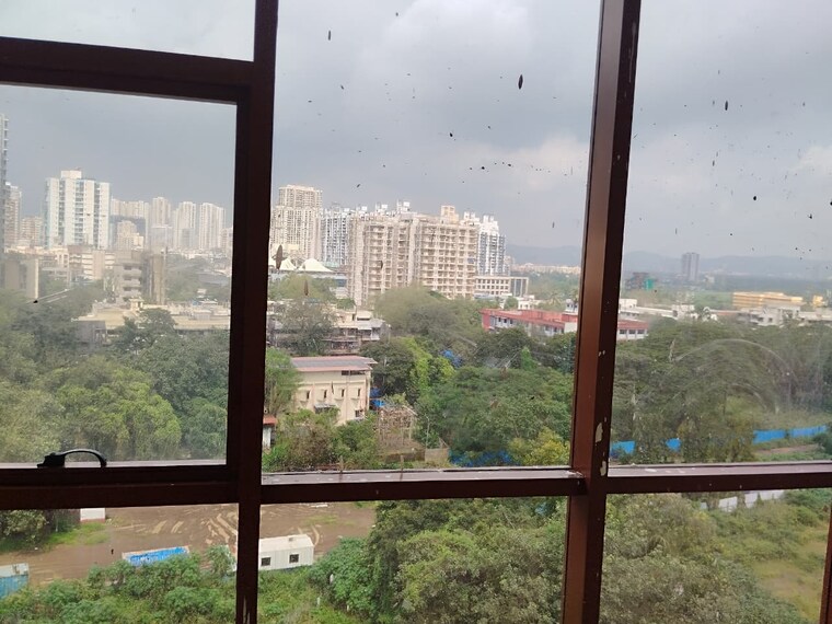 Swimming Pool, bhandup west Commercial Office Space 750 Sq.Ft. In Bhandup West Mumbai 9458118