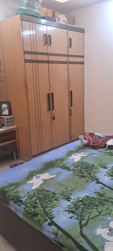 Bedroom in 3.5 BHK Builder Floor at Gagan Vihar – for Sale