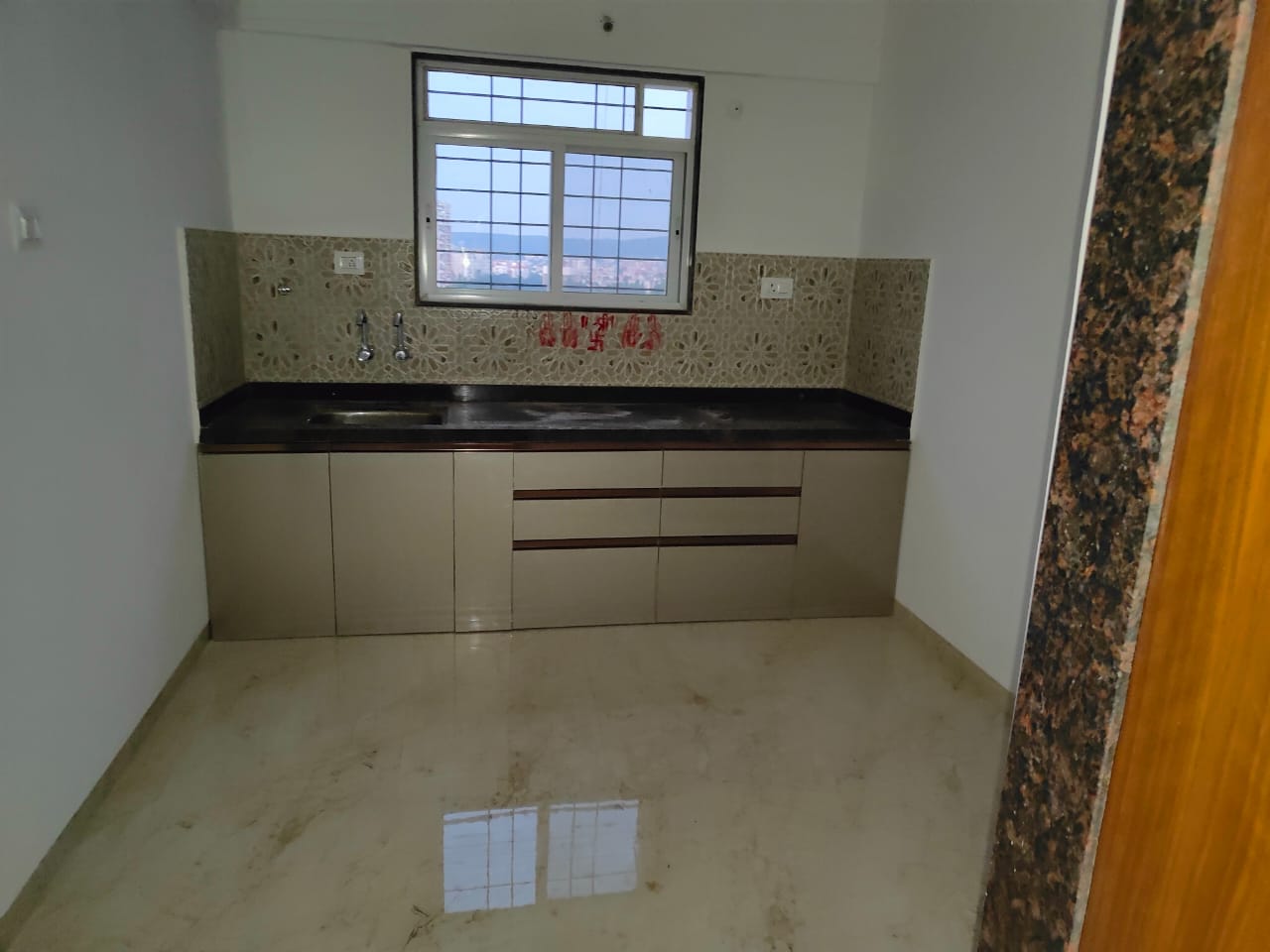 1 BHK + Servant Room Apartment For Rent in RS Kalpvruksh