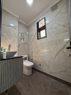 Washroom in 3 BHK Builder Floor at Govindpuri – for Sale
