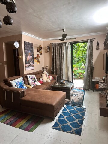 Living Room in 2 BHK Apartment at West View Society, Salisbury Park – for Rent