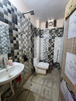 Team Area in 2 BHK Builder Floor at Chattarpur – for Rent