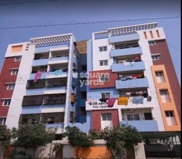 4 BHK Apartment For Rent in Pooja Sapphire, Miyapur