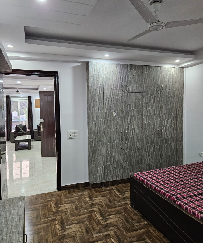 4 BHK + Pooja Room Builder Floor For Rent in Sector 52