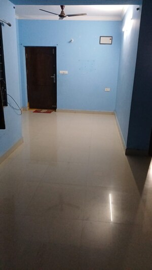 Room in 4 BHK Apartment at Pooja Sapphire, Miyapur – for Rent