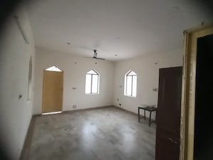 Room in 3 BHK Villa at Sector 22 – for Sale