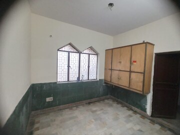 Room in 3 BHK Villa at Sector 22 – for Sale