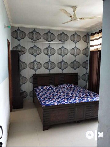 Bedroom in 2 BHK Apartment at Penta Homes, Vip Road – for Rent