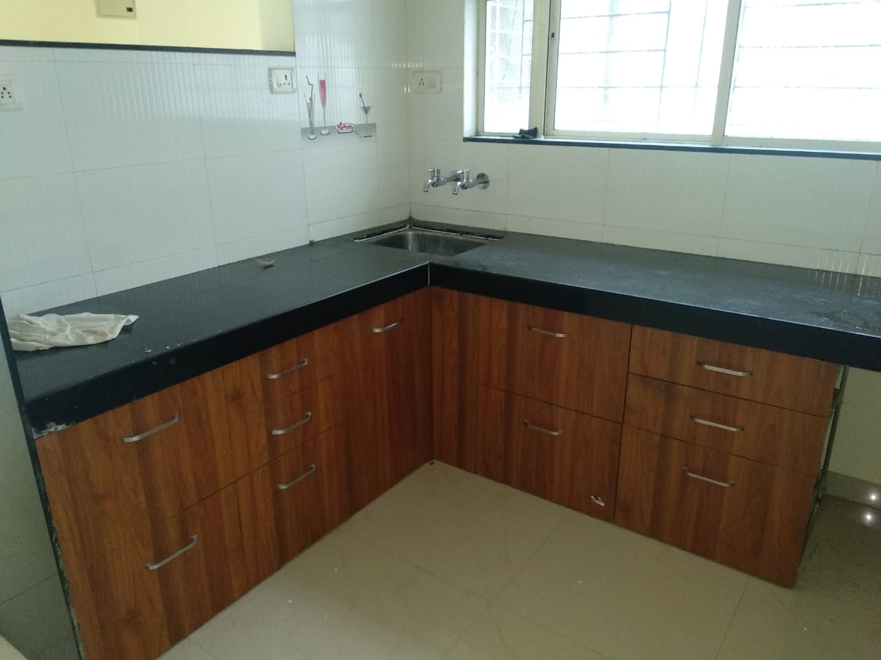 2 BHK + Servant Room Apartment For Rent in Mahesh Galaxy