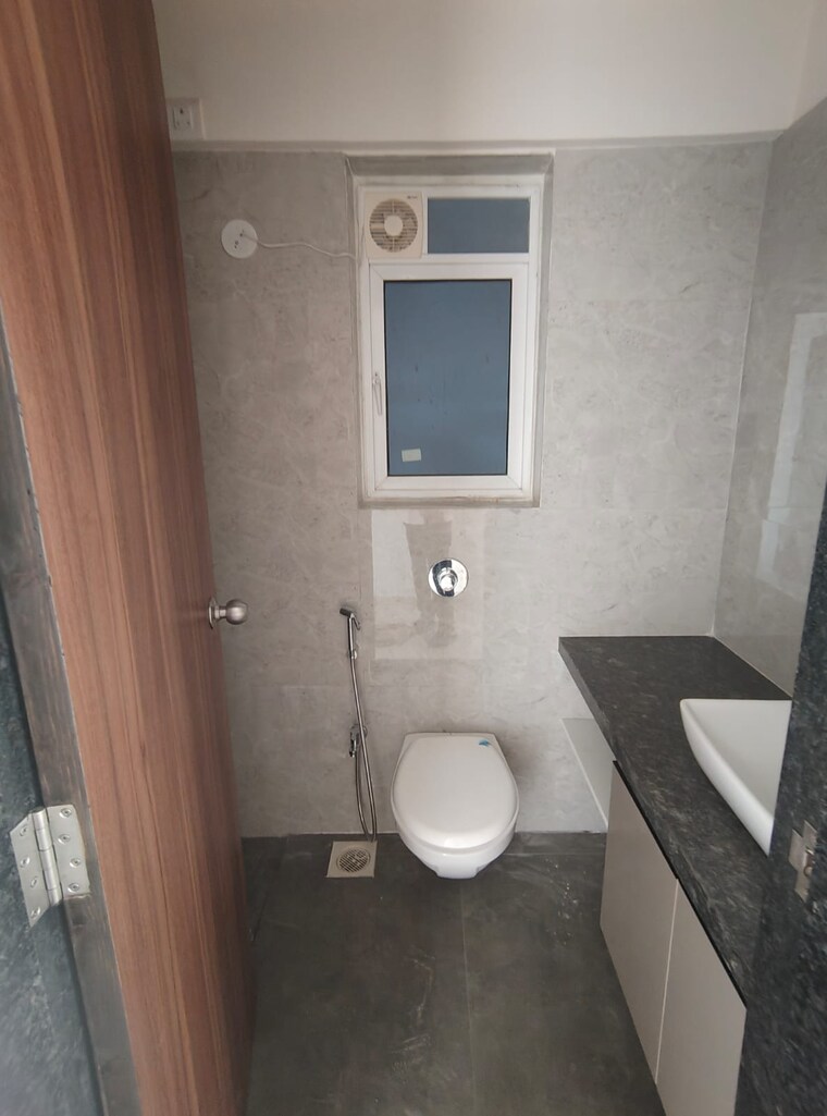Bathroom, adityaraj-gateway 2 Bedroom 676 Sq.Ft. Apartment In Ghatkopar East Mumbai 9458659