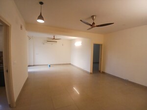 Room in 4 BHK Apartment at Emaar Emerald Floors Premier, Sector 65 – for Rent