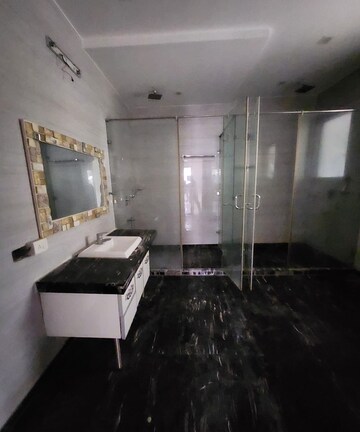 Master Bedroom in 5 BHK Independent House at Sainik Farm – for Sale