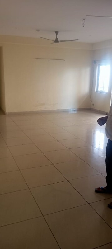 2 BHK Apartment For Rent in Landcraft Golf Links, Pandav Nagar