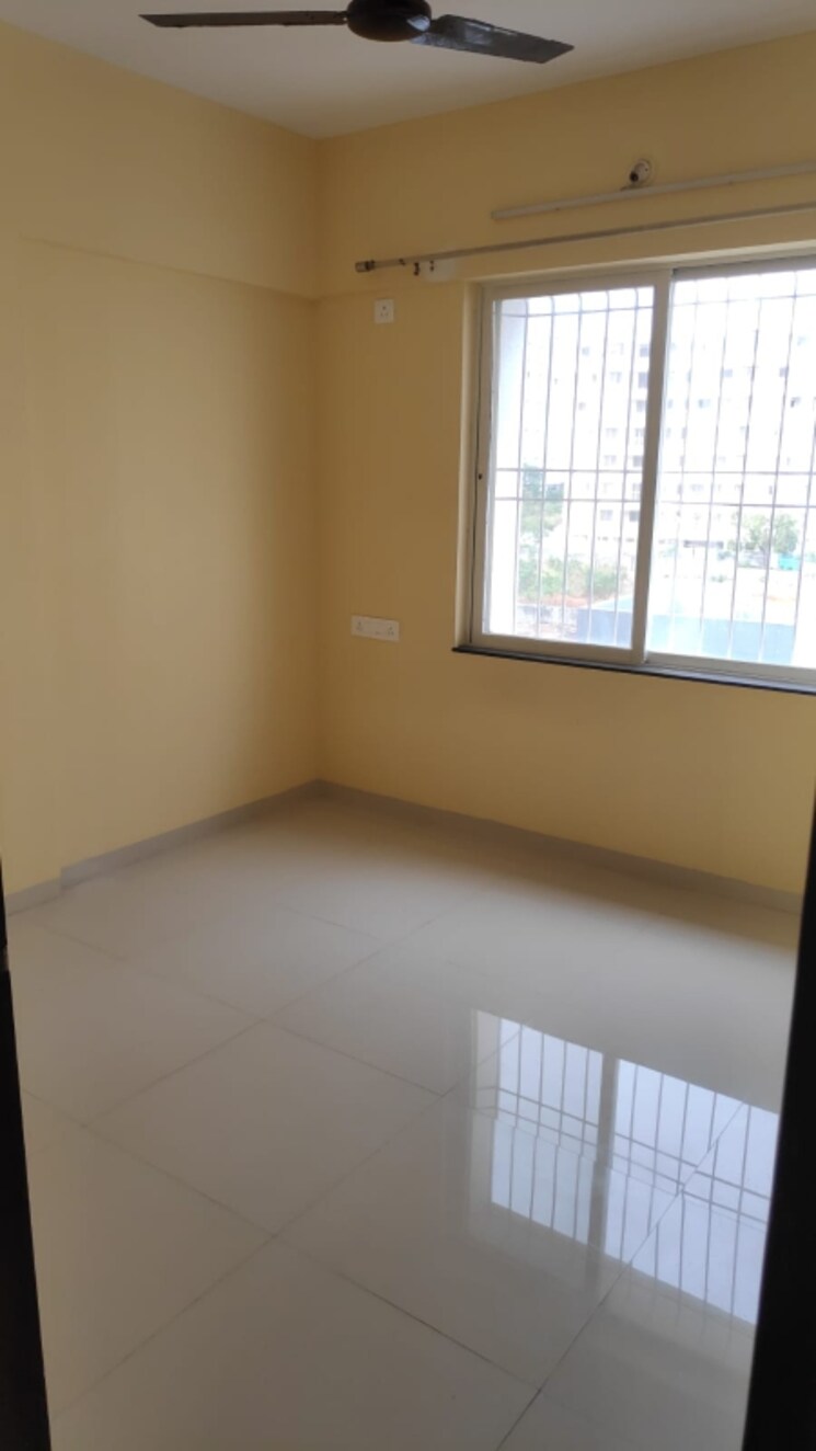 Room, lifestyle-royal-oak 2 Bedroom 866 Sq.Ft. Apartment In Wakad Pune 9458790