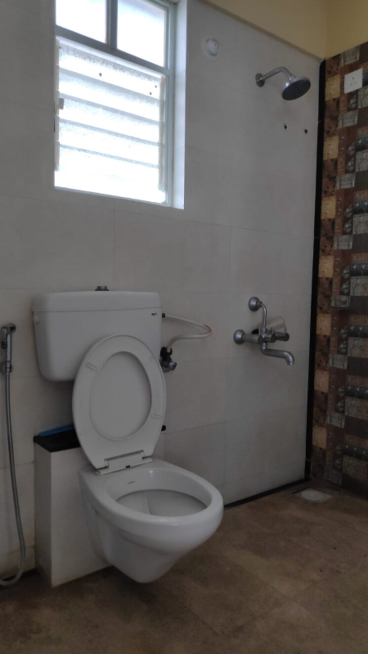 Bathroom, lifestyle-royal-oak 2 Bedroom 866 Sq.Ft. Apartment In Wakad Pune 9458790