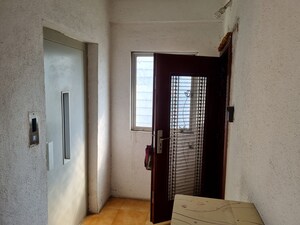 Room in 2 BHK Apartment at Sai Samarthha Shravi Empire, Pimple Nilakh – for Rent