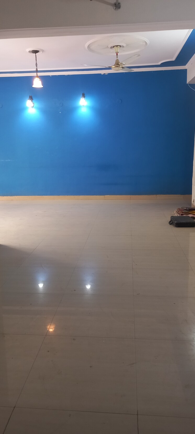 Living Room, ip extension 3.5 Bedroom 1600 Sq.Ft. Apartment In Ip Extension Delhi 9458802