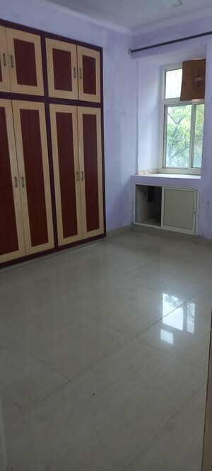 Bedroom in 3.5 BHK Apartment at Ip Extension – for Rent