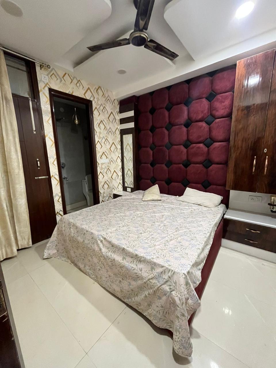 2 BHK Builder Floor For Rent in Neemish Property 