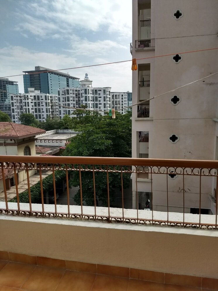 Balcony, goel-ganga-constella 2 Bedroom 950 Sq.Ft. Apartment In Kharadi Pune 9458838