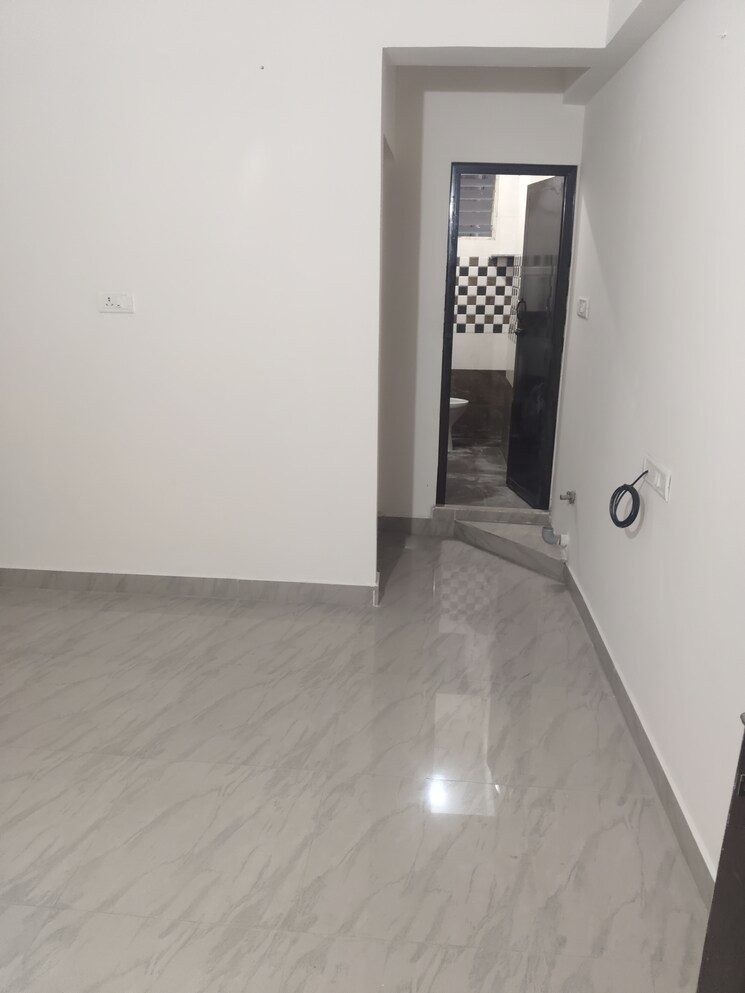 Room, adithya-nilaya 1 Bedroom 550 Sq.Ft. Apartment In Kadubeesanahalli Bangalore 9459032