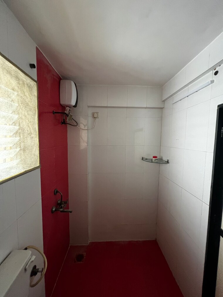 Bathroom, andheri west 2 Bedroom 650 Sq.Ft. Apartment In Andheri West Mumbai 9458920