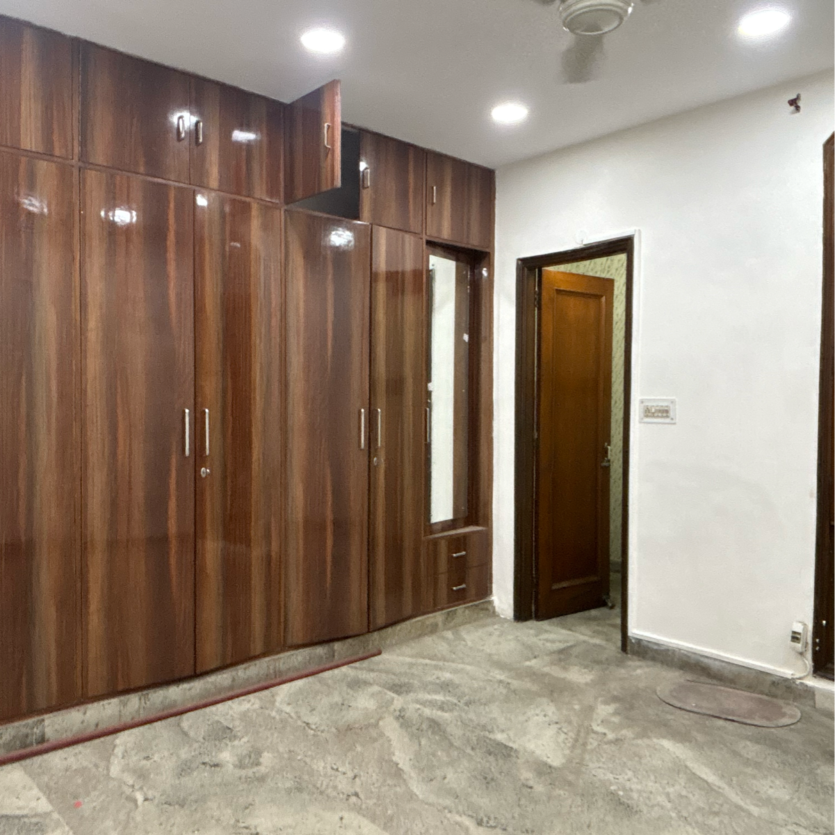 2 BHK + Pooja Room Builder Floor For Rent in Malviya Nagar
