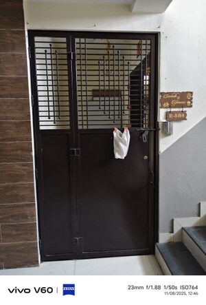 Furnished Amenities in 2 BHK Apartment at Wakad – for Rent