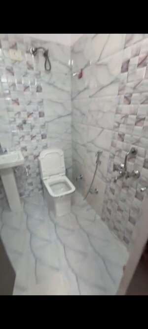 Master Bedroom in 3 BHK Builder Floor at Kshitij Complex Vaishali, Vaishali Sector 4 – for Sale