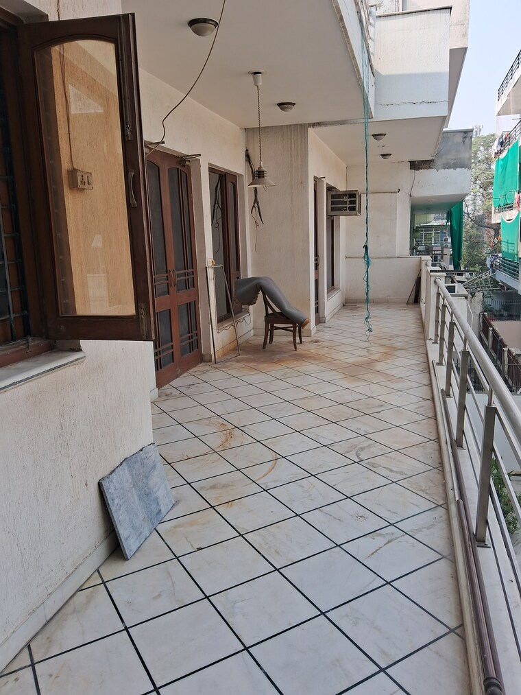 undefined, sector 47 3 Bedroom 2400 Sq.Ft. Apartment In Sector 47 Gurgaon 9459221