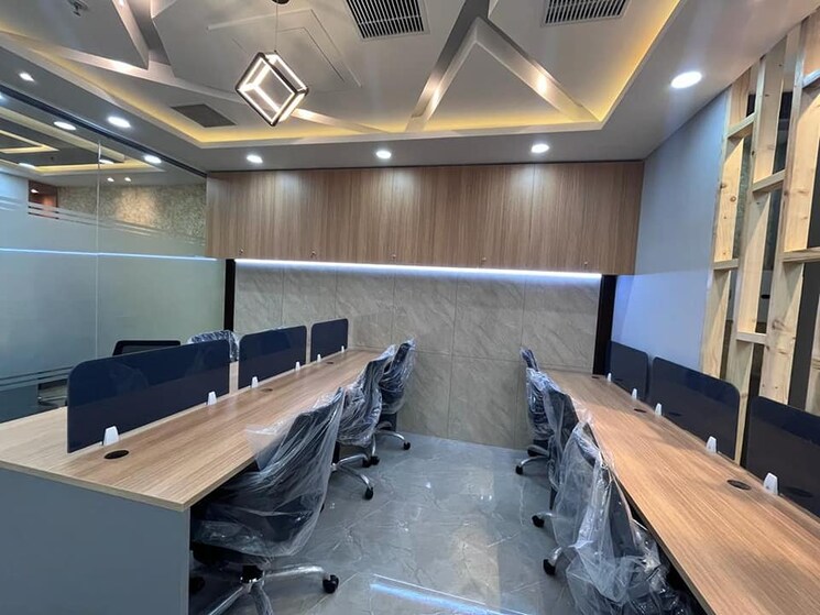 Team Area, vijay nagar Commercial Office Space 1500 Sq.Ft. In Vijay Nagar Indore 9459183