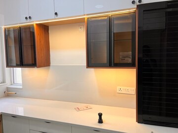 Furnished Amenities in 4 BHK Apartment at Emaar MGF Emerald Hills, Sector 65 – for Rent