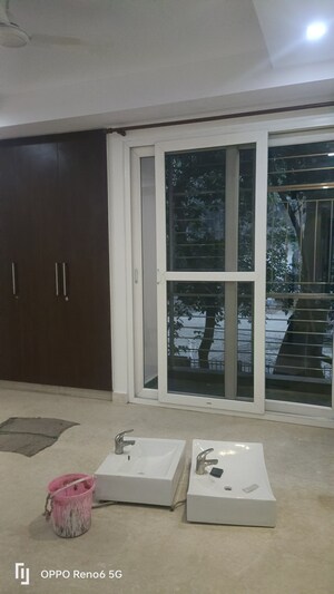 Room in 3 BHK Builder Floor at Greater Kailash I – for Rent