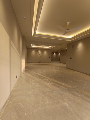 Living Room in 4 BHK Builder Floor at Parklands, Sector 85 – for Sale