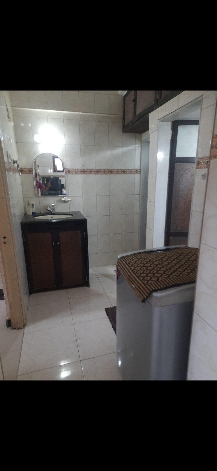 Bathroom, srishti-complex-powai 1 Bedroom 650 Sq.Ft. Apartment In Powai Mumbai 9459455