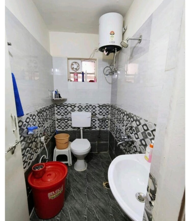 Bathroom, chitrapuri-colony 2 Bedroom 1100 Sq.Ft. Apartment In Manikonda Hyderabad 9459411