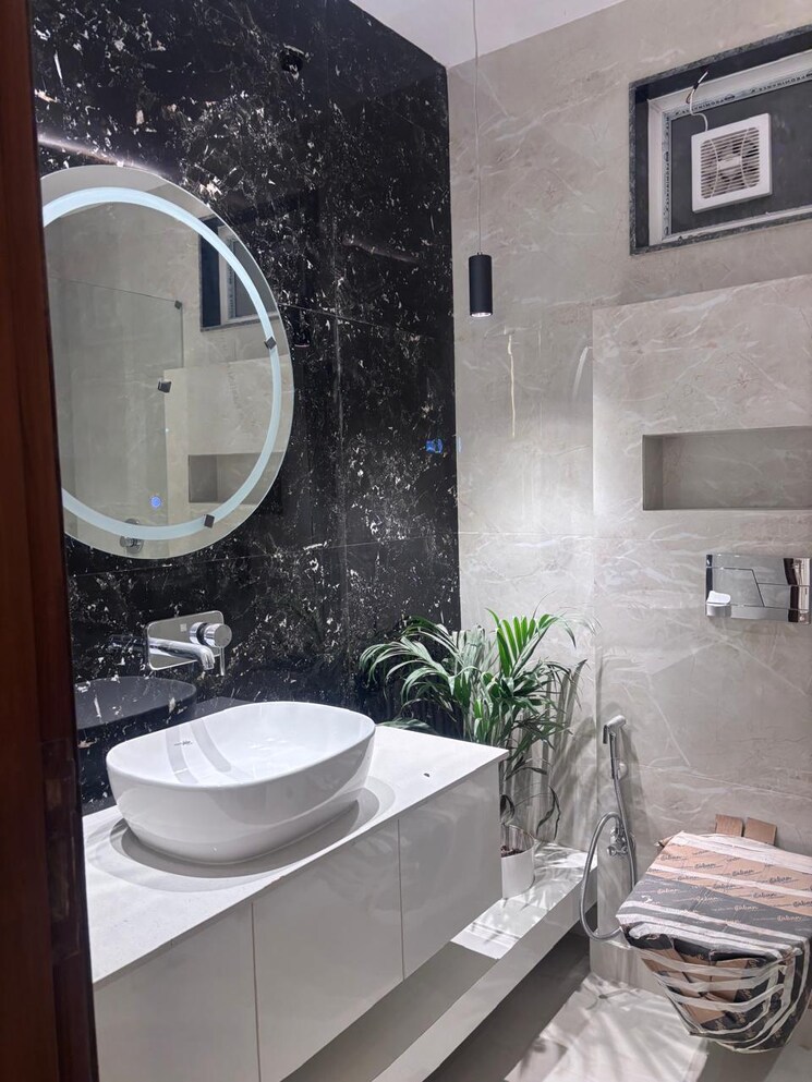 Attached Bathroom, sector 23 3 Bedroom 263 Sq.Yd. Builder Floor In Sector 23 Gurgaon 9459468