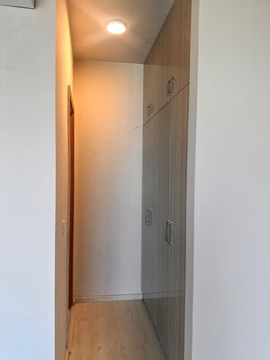 Room in 3.5 BHK Apartment at Sector 65 – for Rent