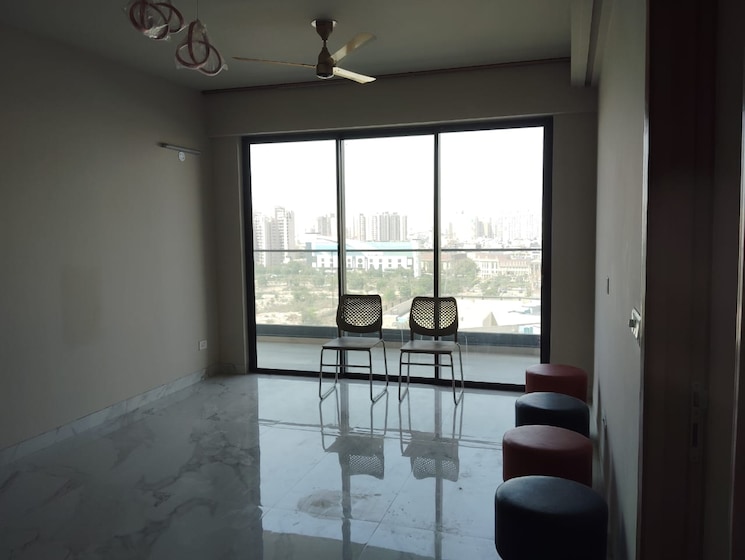 Room, sector 65 3.5 Bedroom 1930 Sq.Ft. Apartment In Sector 65 Gurgaon 9459478