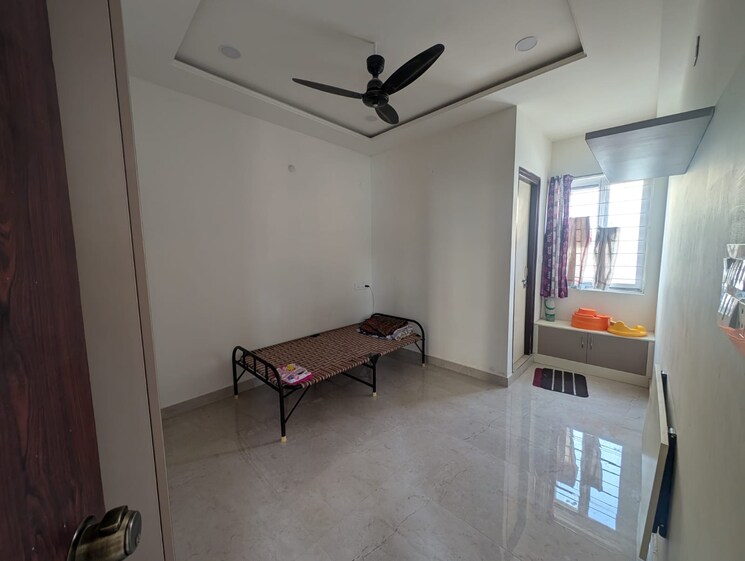 Room, narsingi 2 Bedroom 1200 Sq.Ft. Apartment In Narsingi Hyderabad 9459471