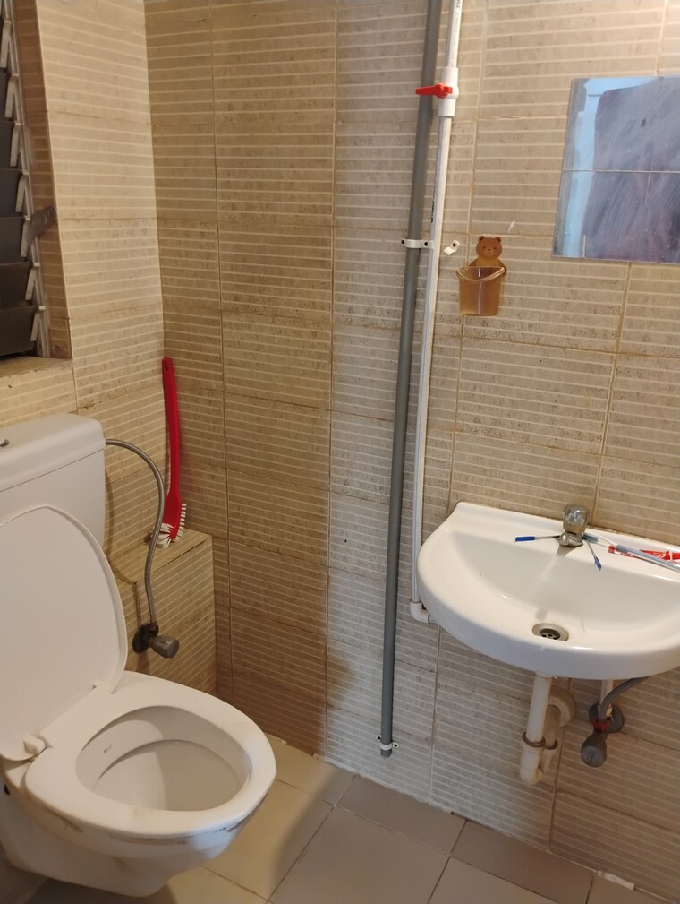 Bathroom, db-realty-orchid-ozone 2 Bedroom 875 Sq.Ft. Apartment In Ketkipada Mumbai 9459611