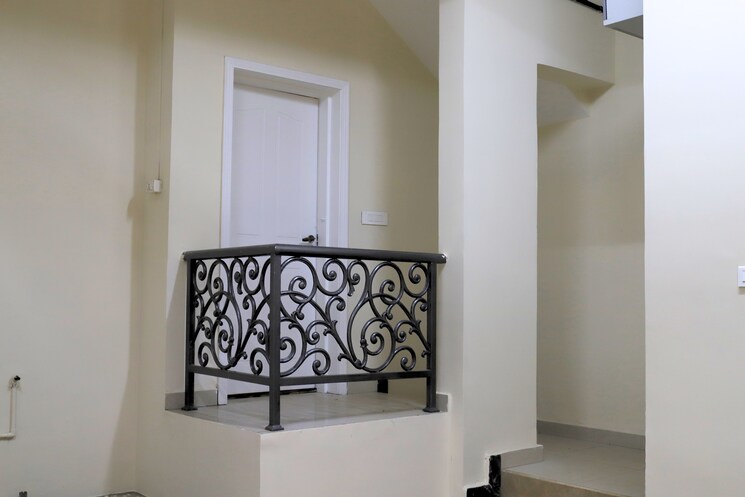 Exterior View, ezzy-corinth 6+ Bedroom 5700 Sq.Ft. Villa In Hennur Road Bangalore 9459540