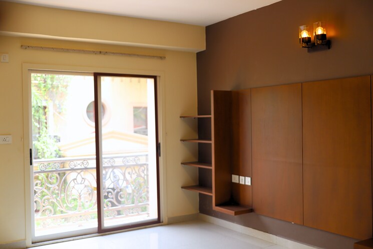 Room, ezzy-corinth 6+ Bedroom 5700 Sq.Ft. Villa In Hennur Road Bangalore 9459540