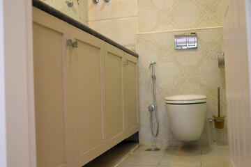 Bathroom in 6+ BHK Villa at Ezzy Corinth, Hennur Road – for Sale
