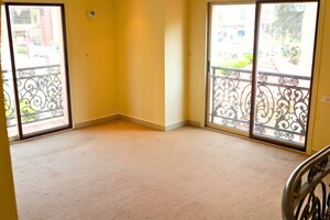 Room in 6+ BHK Villa at Ezzy Corinth, Hennur Road – for Sale